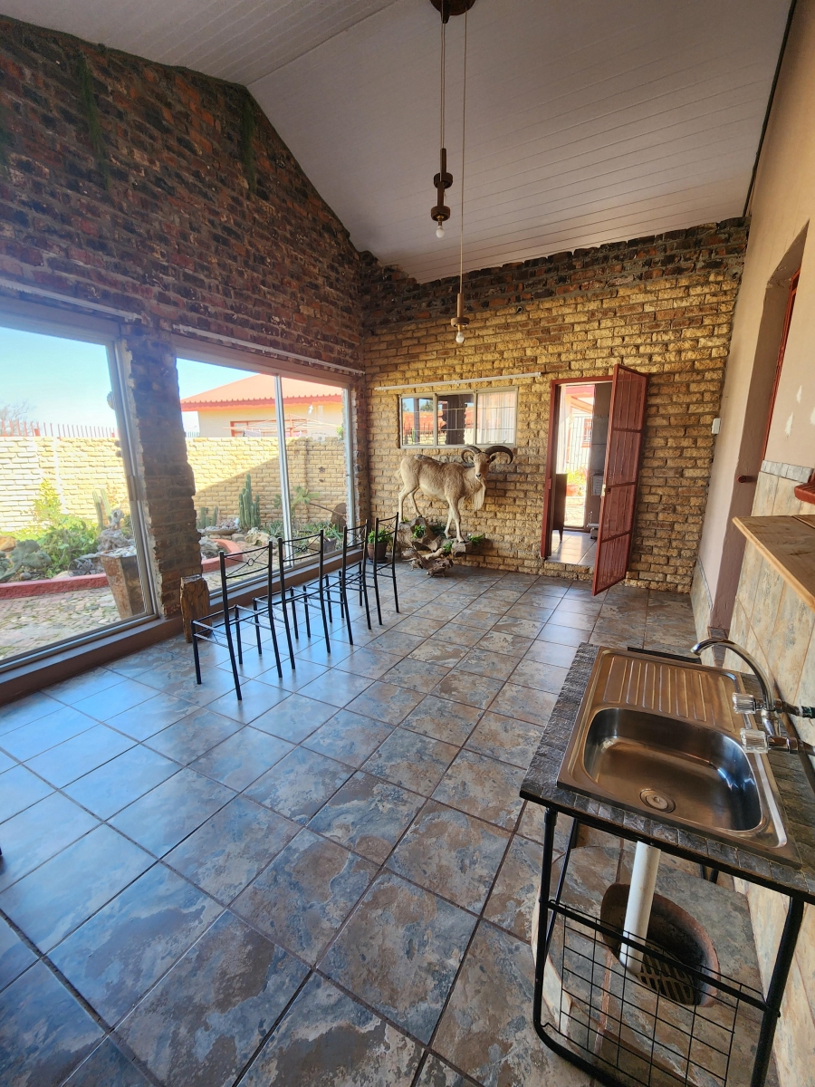 7 Bedroom Property for Sale in Hennenman Free State